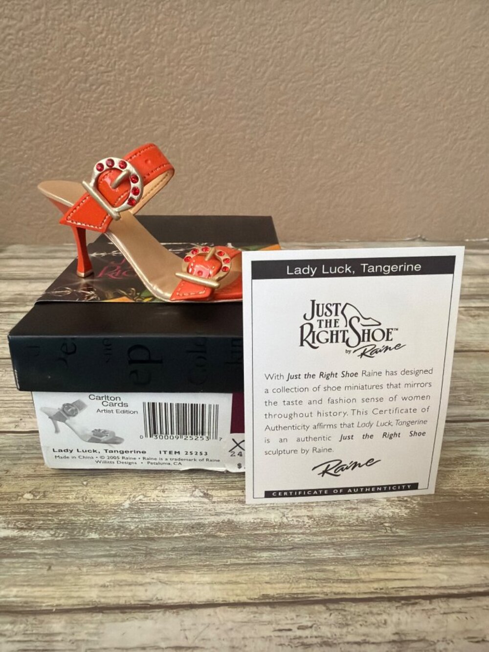 2005 Just the Right Shoe Raine Carlton Cards Lady Luck in Tangerine #25253 NEW